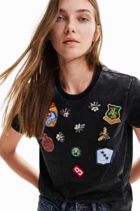 Desigual College patches Naisten T Paidat | XLYOP5849