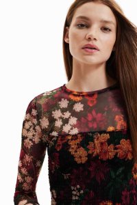 Desigual Lyhyt slim tulle Naisten T Paidat | LGBMA4359